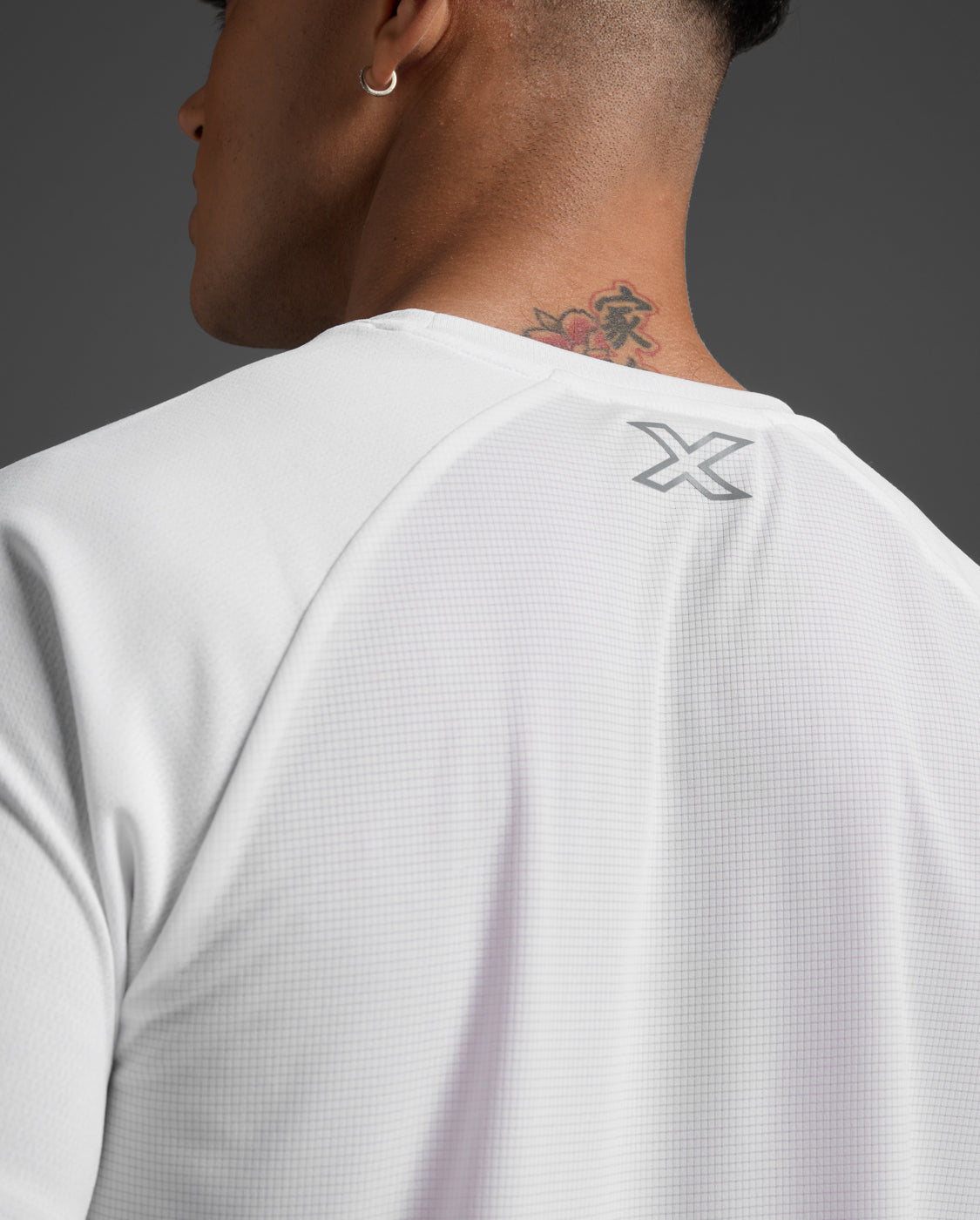 M Aero Tee 男士 輕盈吸濕排汗短袖運動T恤|白