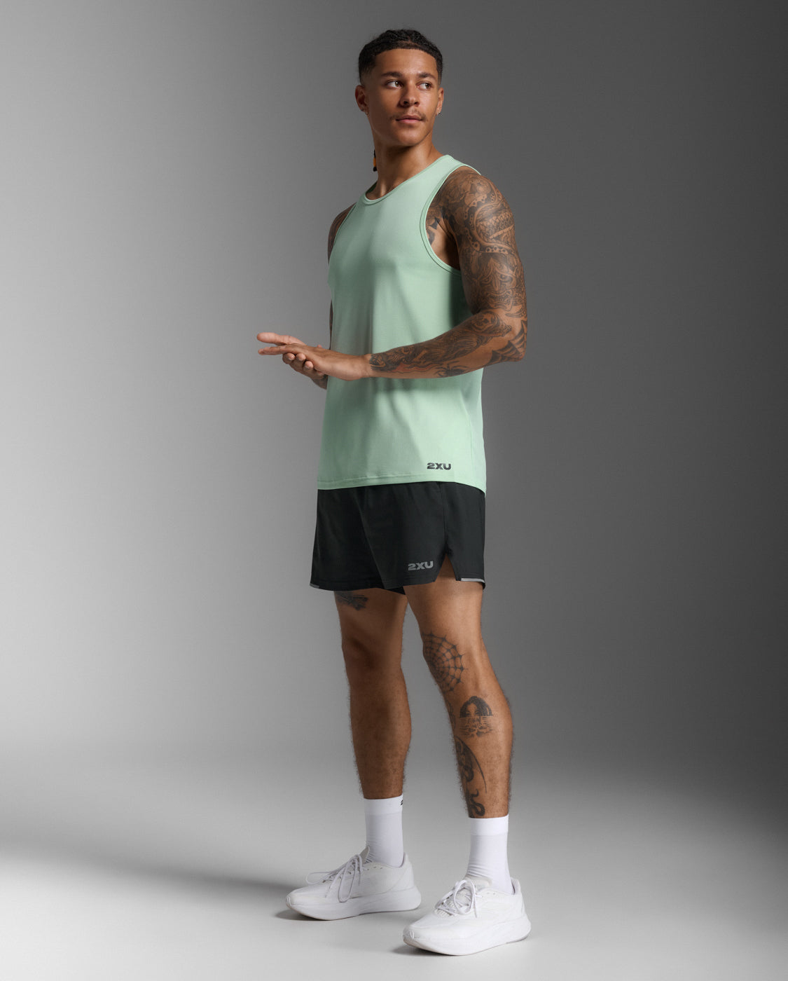 M Aero Tank 男士 輕盈吸濕排汗運動背心 | 綠