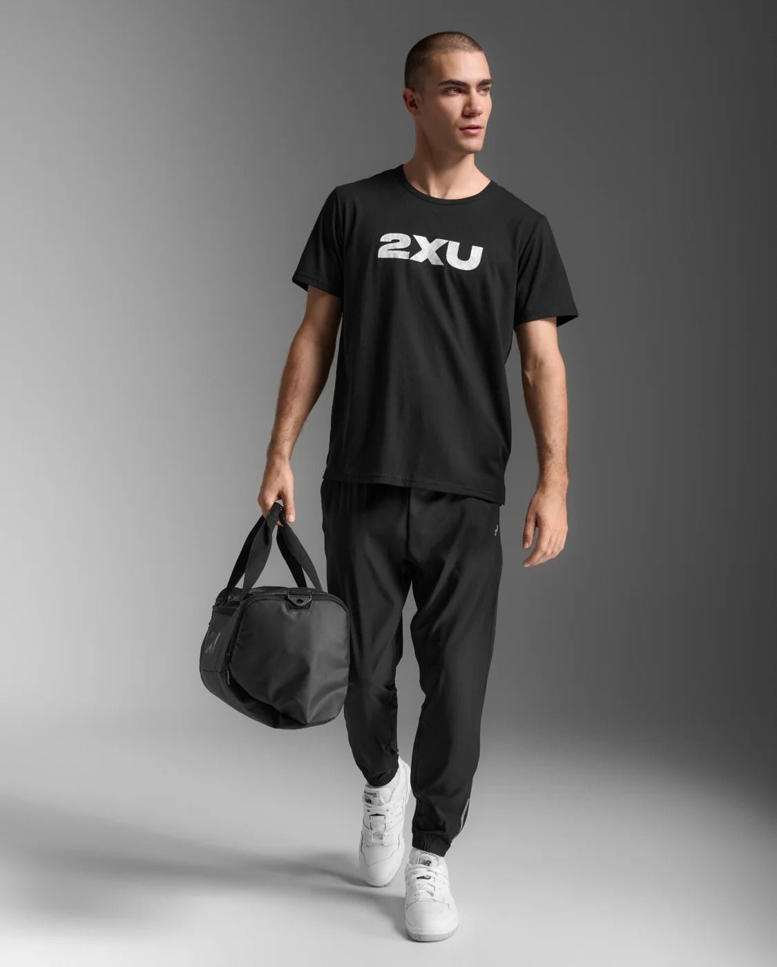 M Contender Tee 男士 挑戰者速乾機能短袖運動T恤|黑