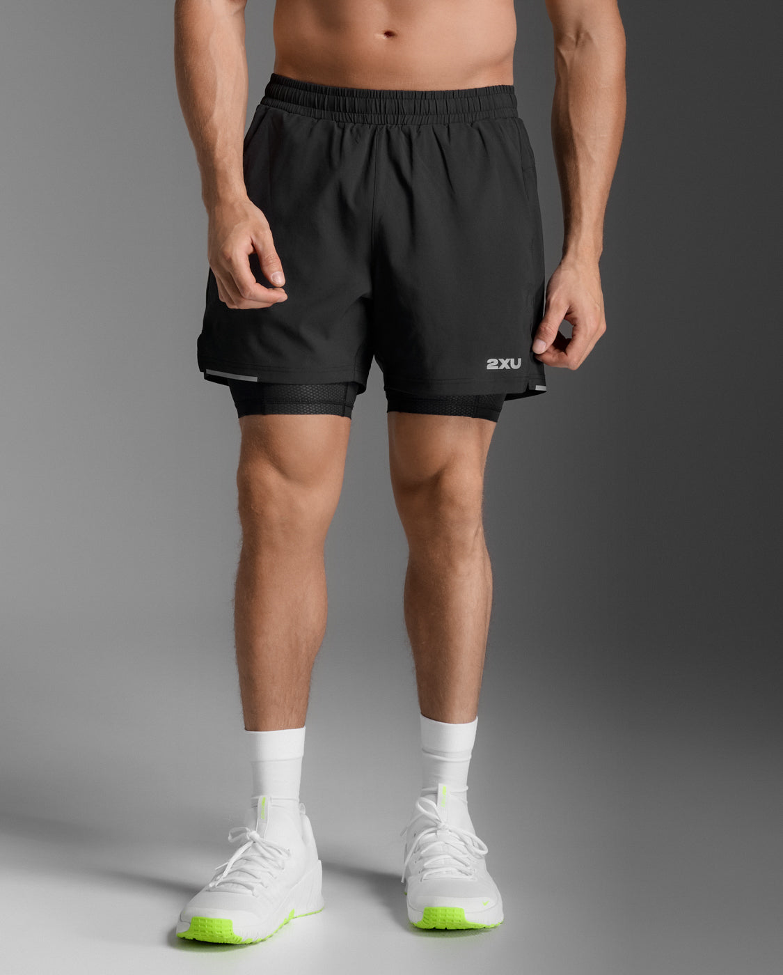 【限時優惠】M Aero Mesh 2-in-1 5 Inch Short 男士 輕盈涼感5吋雙層機能訓練短褲|黑