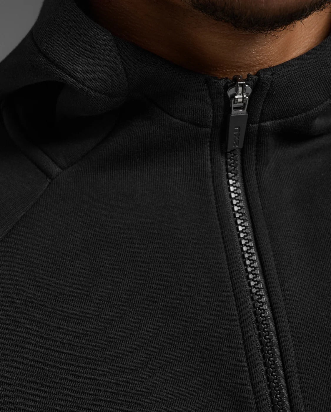 M Commute Smooth Spacer Full Zip 男士 通勤輕柔保暖修身全拉鍊連帽夾克|黑