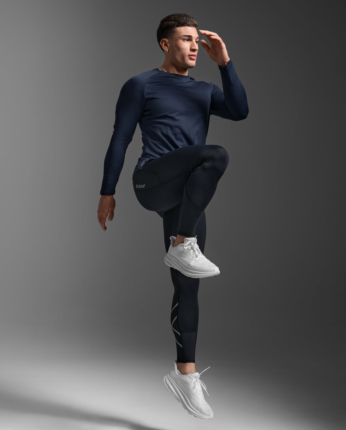 Aero Mesh Long Sleeve 男士 運動長袖上衣|深藍