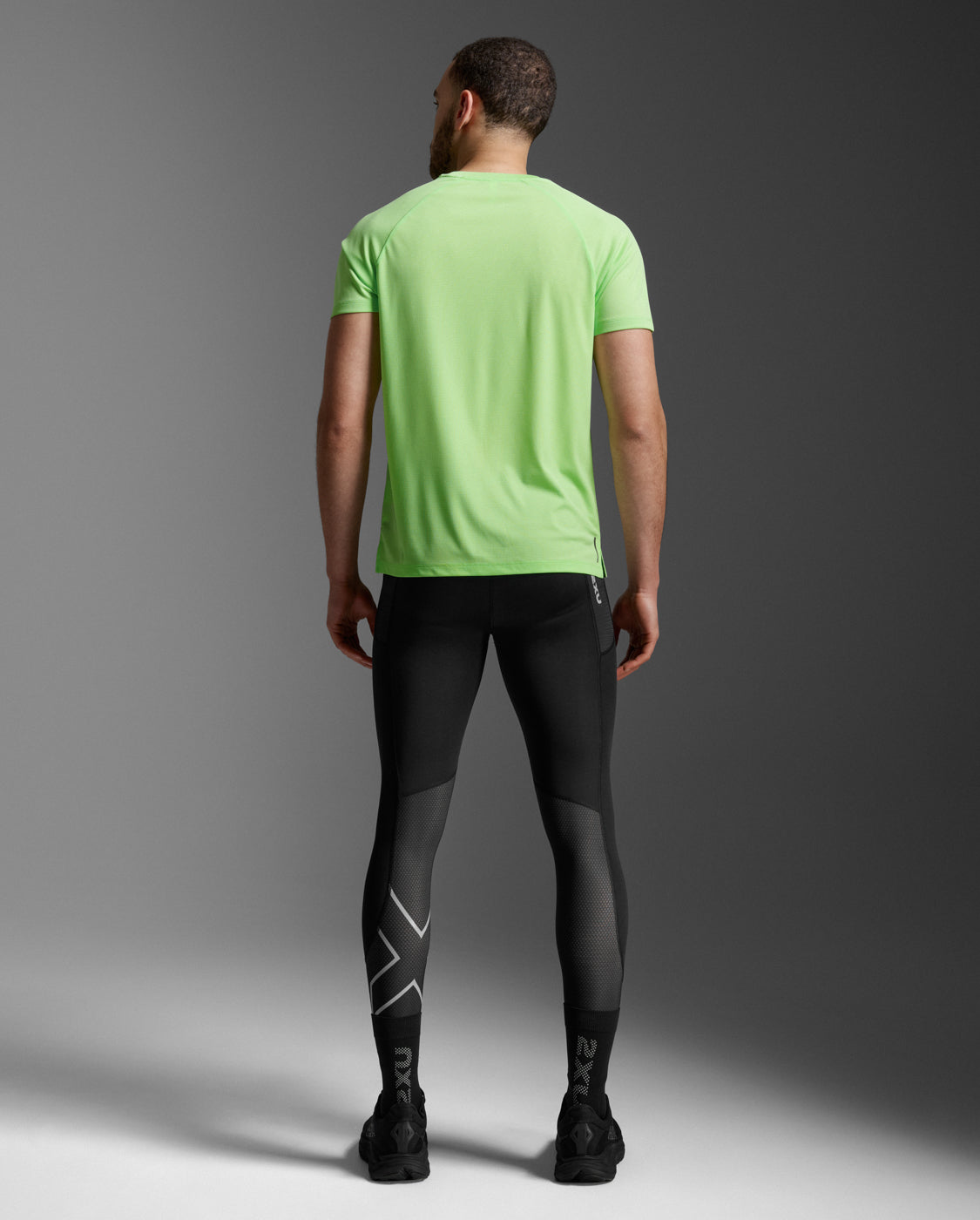 Aero Mesh Tee 男士 運動短袖上衣|螢光綠