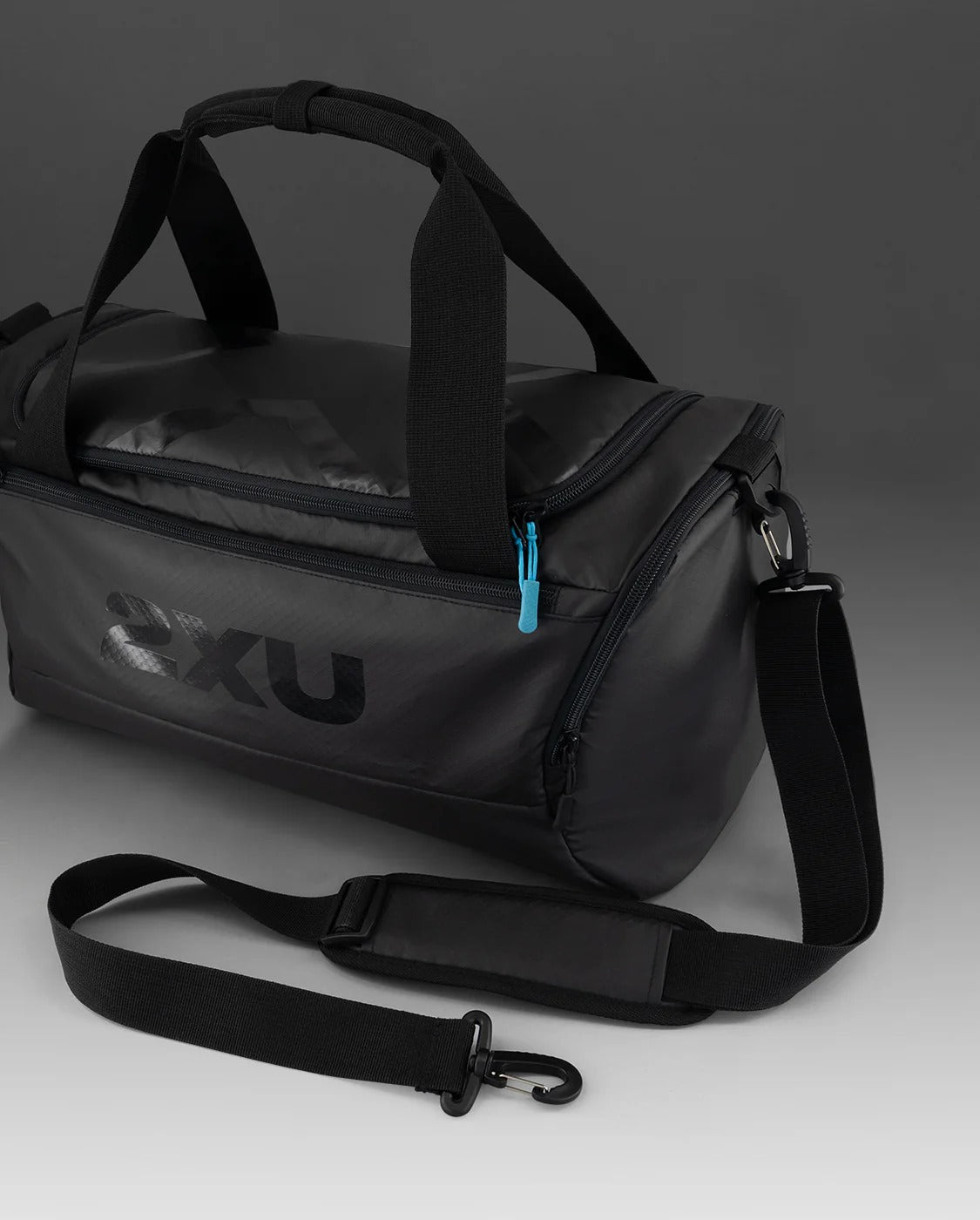 U Gym Bag 中性 大容量乾濕分離專業健身運動裝備包30L|黑