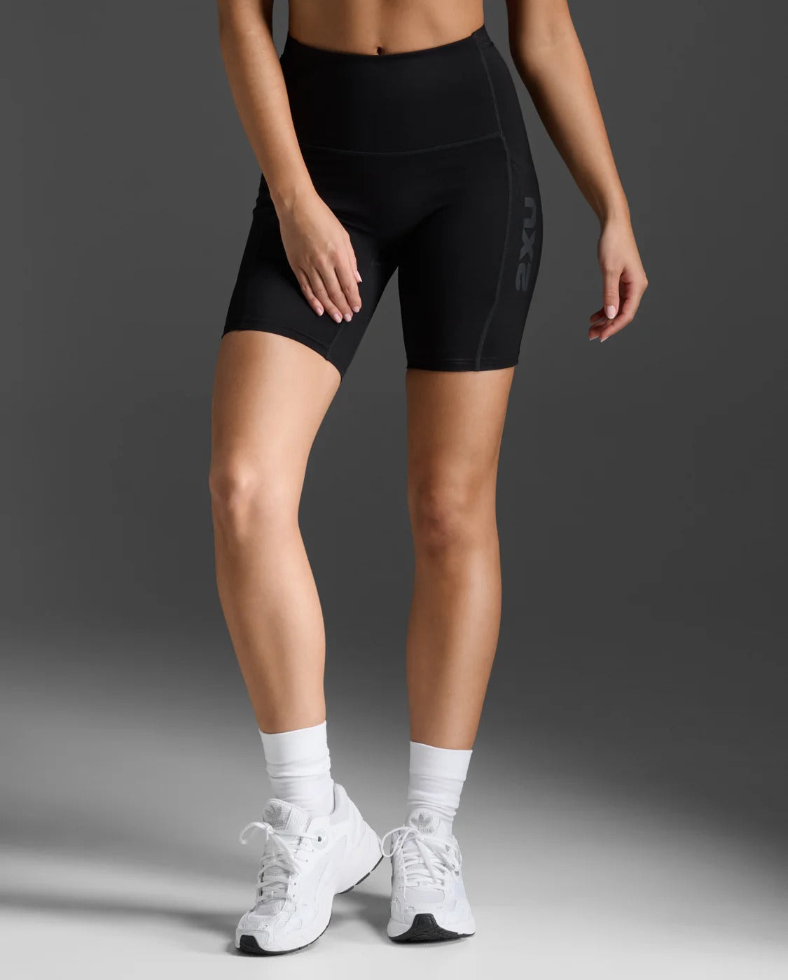 【限時優惠】W Form Stash Hi-Rise 6" Bike Short With Pockets 女士 高腰6吋抗起球口袋款自行車短褲|黑