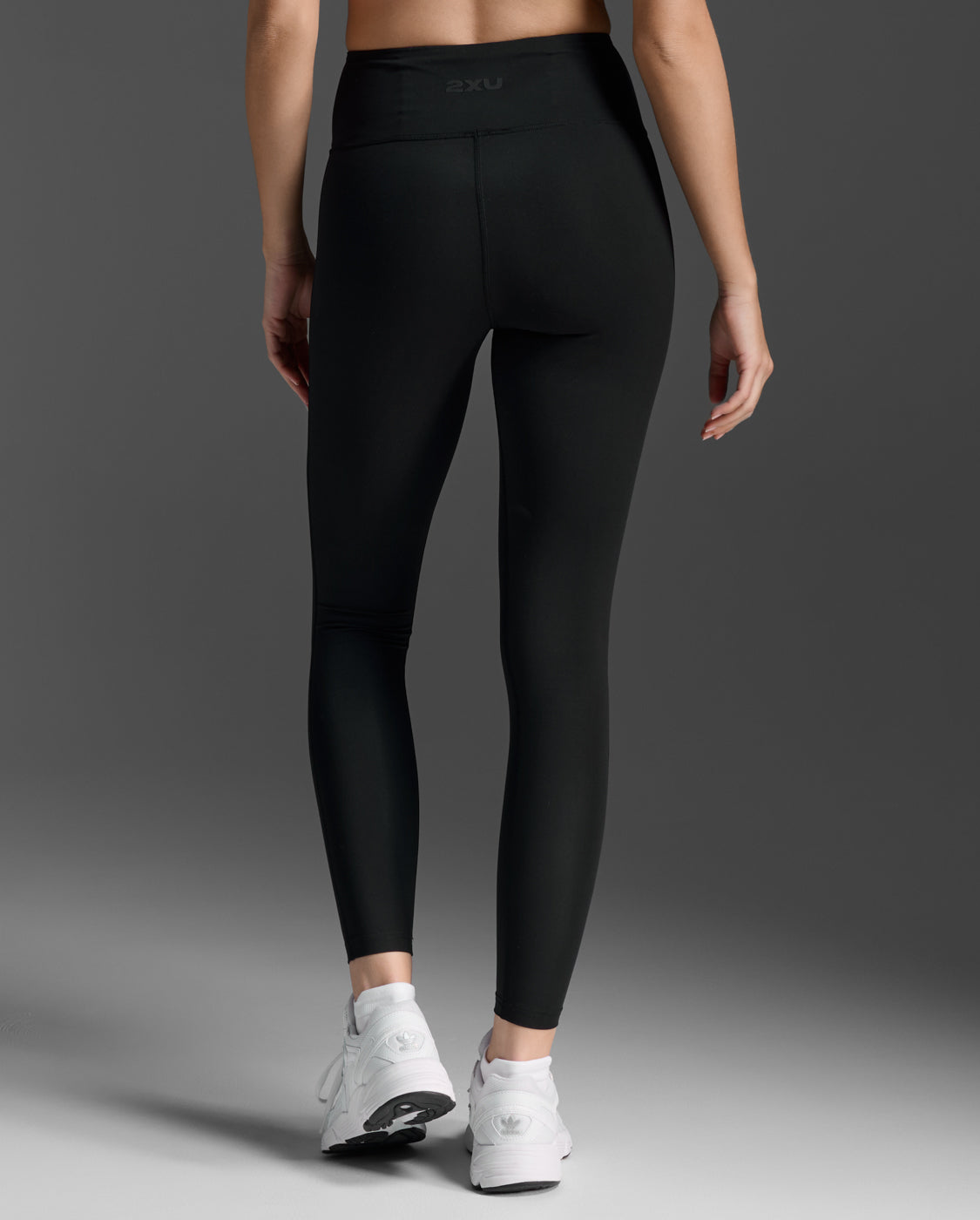 W Form Soft Touch Hi-Rise Compression Tights 女士 全長柔滑高腰手機口袋壓縮褲 | 黑