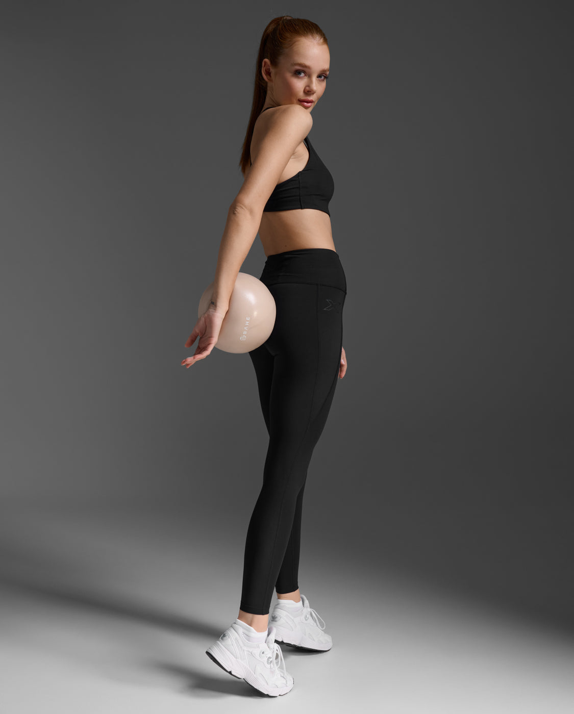W Form Soft Touch Hi-Rise Compression Tights 女士 全長柔滑高腰手機口袋壓縮褲 | 黑