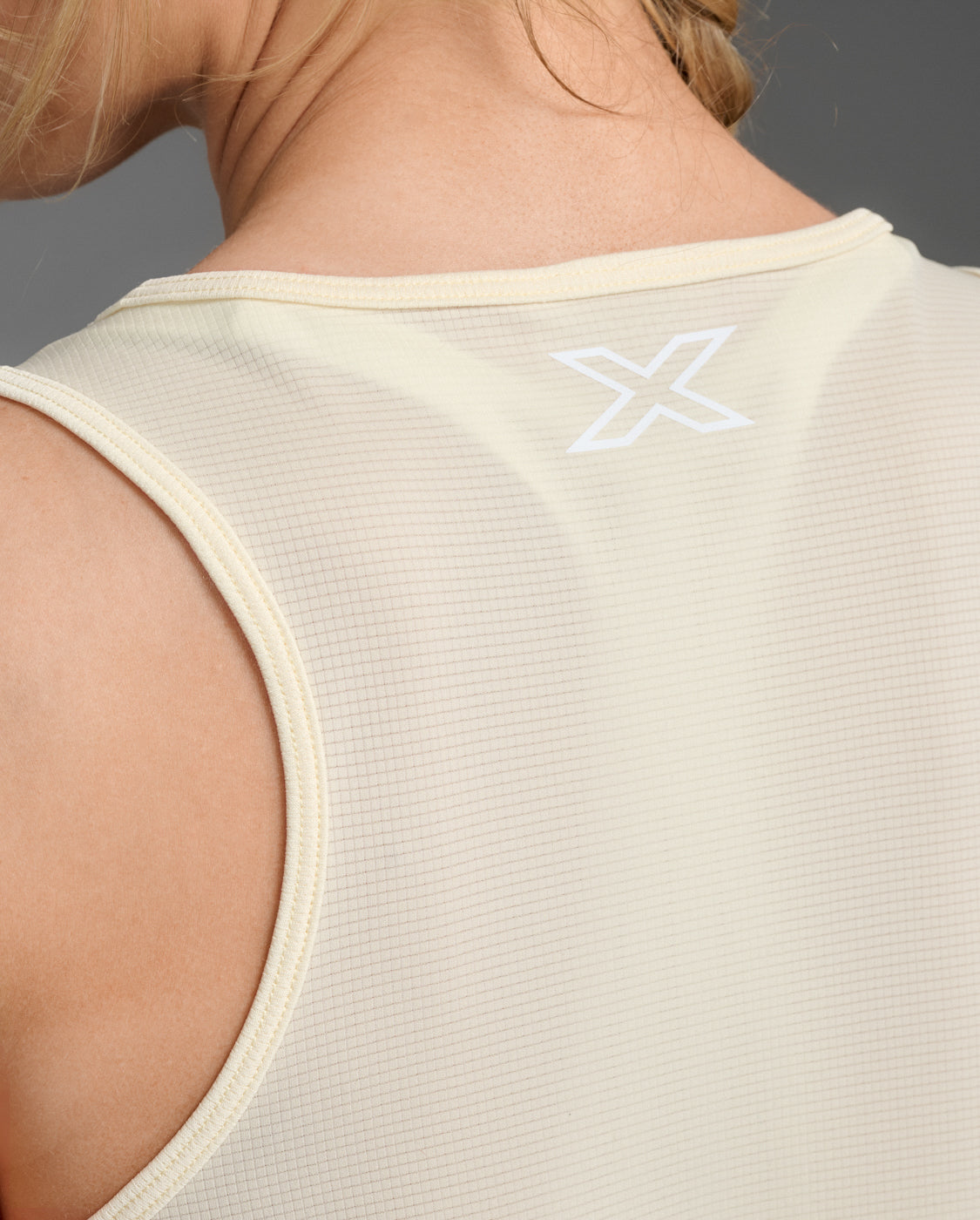 W Aero Singlet 女士 暢跑吸濕快乾機能運動背心 | 黃