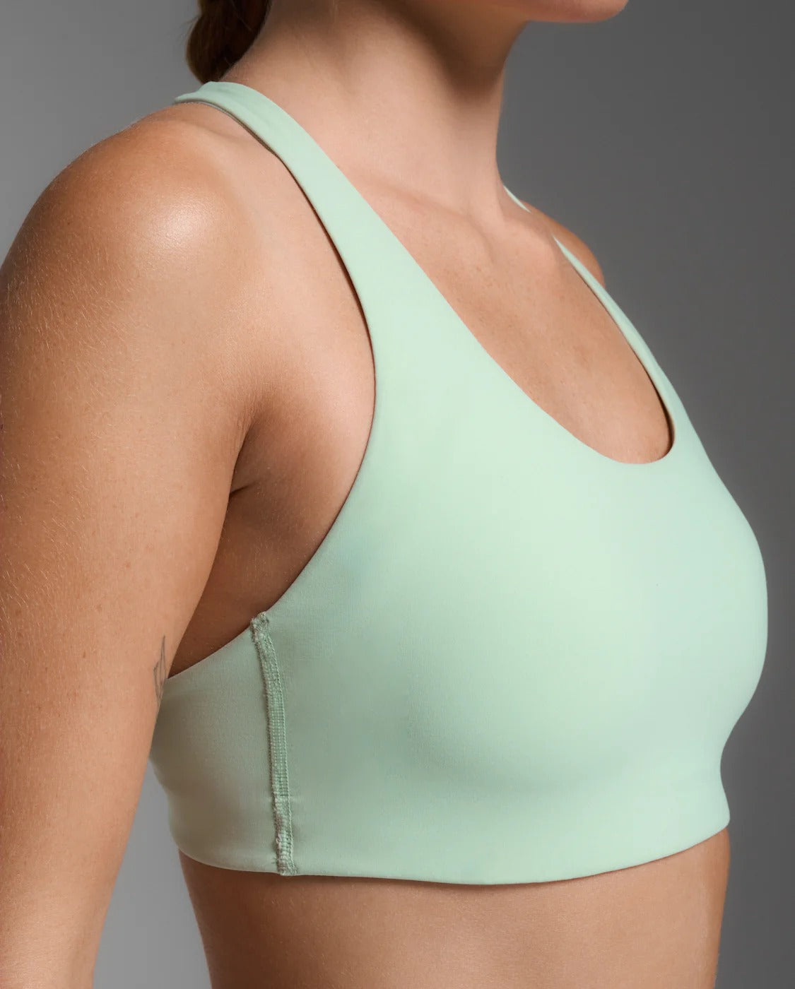 【限時優惠】W Form Strappy Low Impact Bra 女士 吸濕排汗細肩帶低度支撐U型運動內衣|淺綠