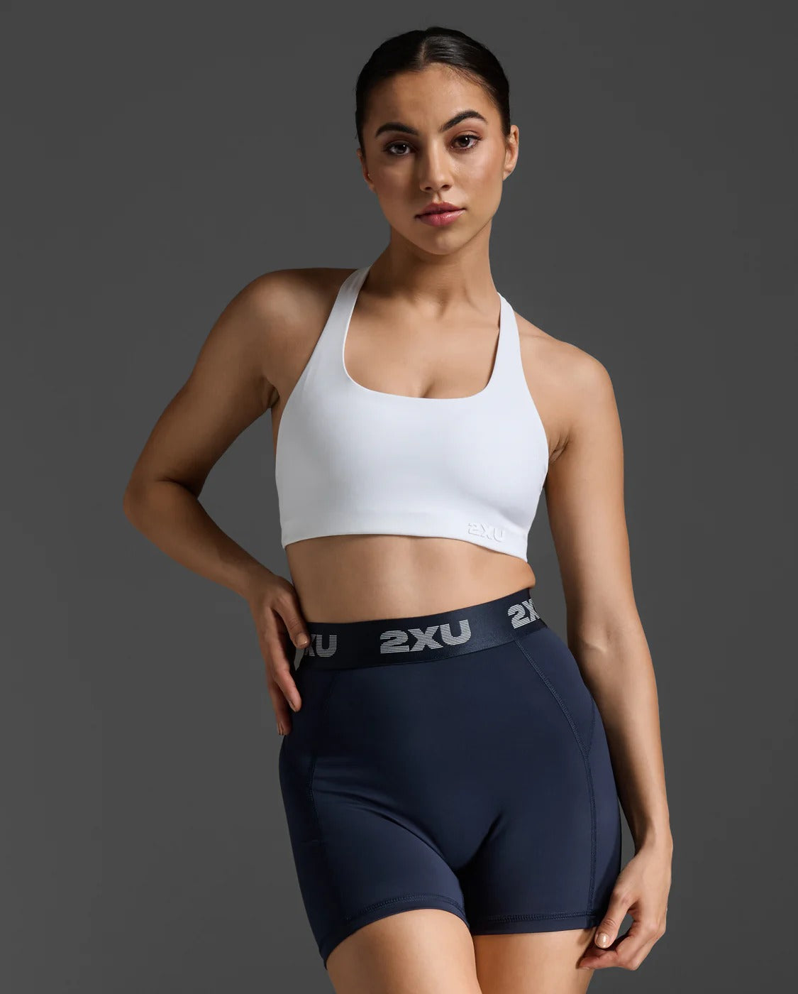 【限時優惠】W Form Strappy Low Impact Bra 女士 吸濕排汗細肩帶低度支撐U型運動內衣|白