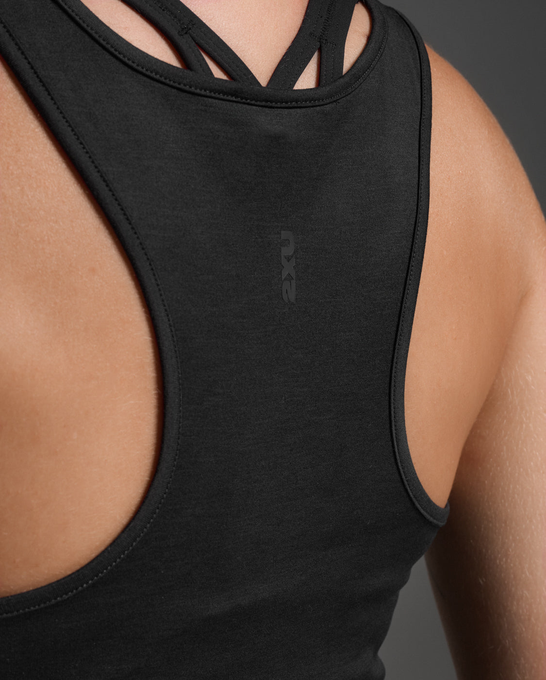 Form Soft Jersey Crop Tank 女士 排汗短版運動背心|黑