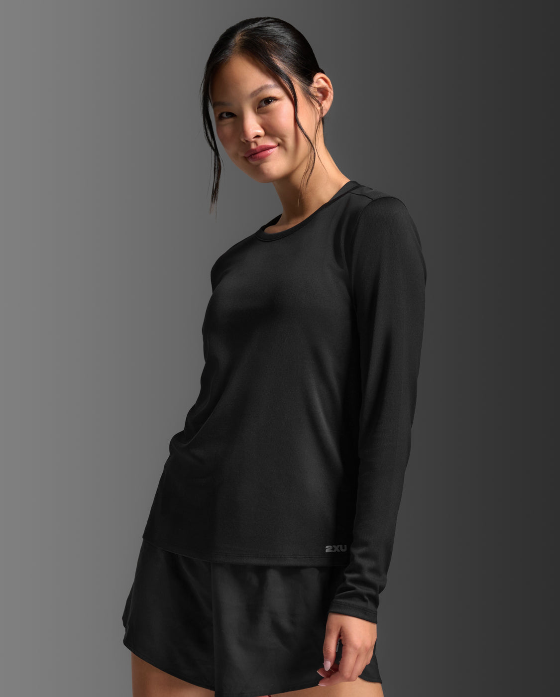 W Aero Long Sleeve 女士 暢跑透氣排汗快乾UPF防曬長袖運動上衣 | 黑