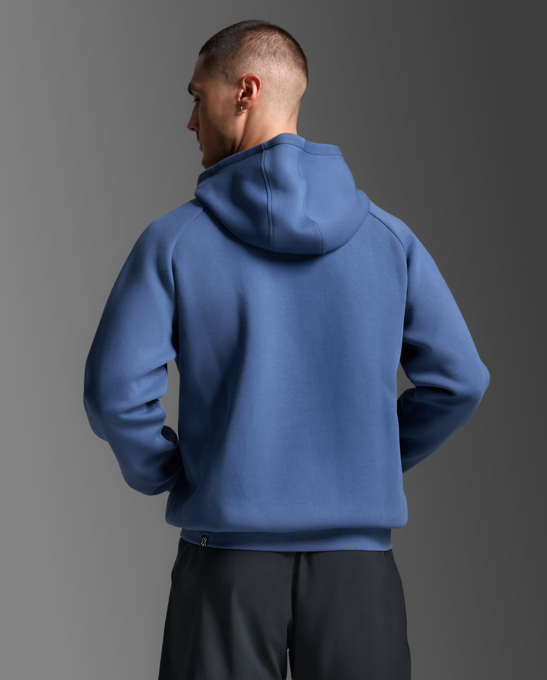 M Motion Smooth Spacer Hoodie 男士 挑戰者輕盈速乾排汗保暖連帽上衣｜藍