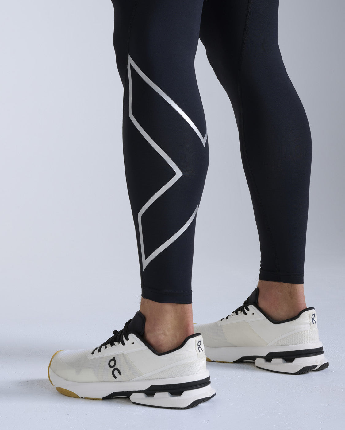 Core Compression Tights 男士 壓縮長褲｜黑/銀
