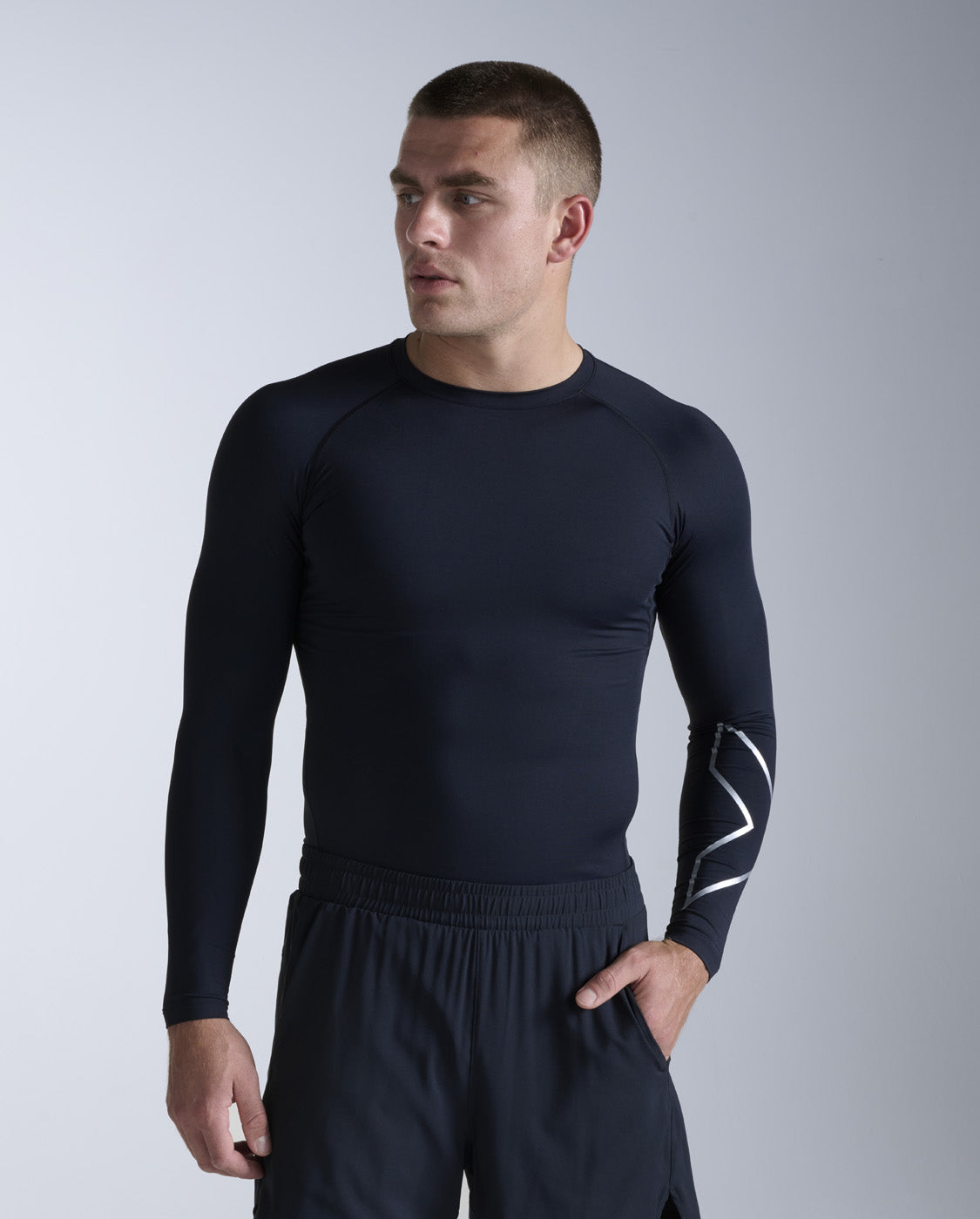 Core Compression Long Sleeve 男士 壓縮長袖上衣｜黑/銀