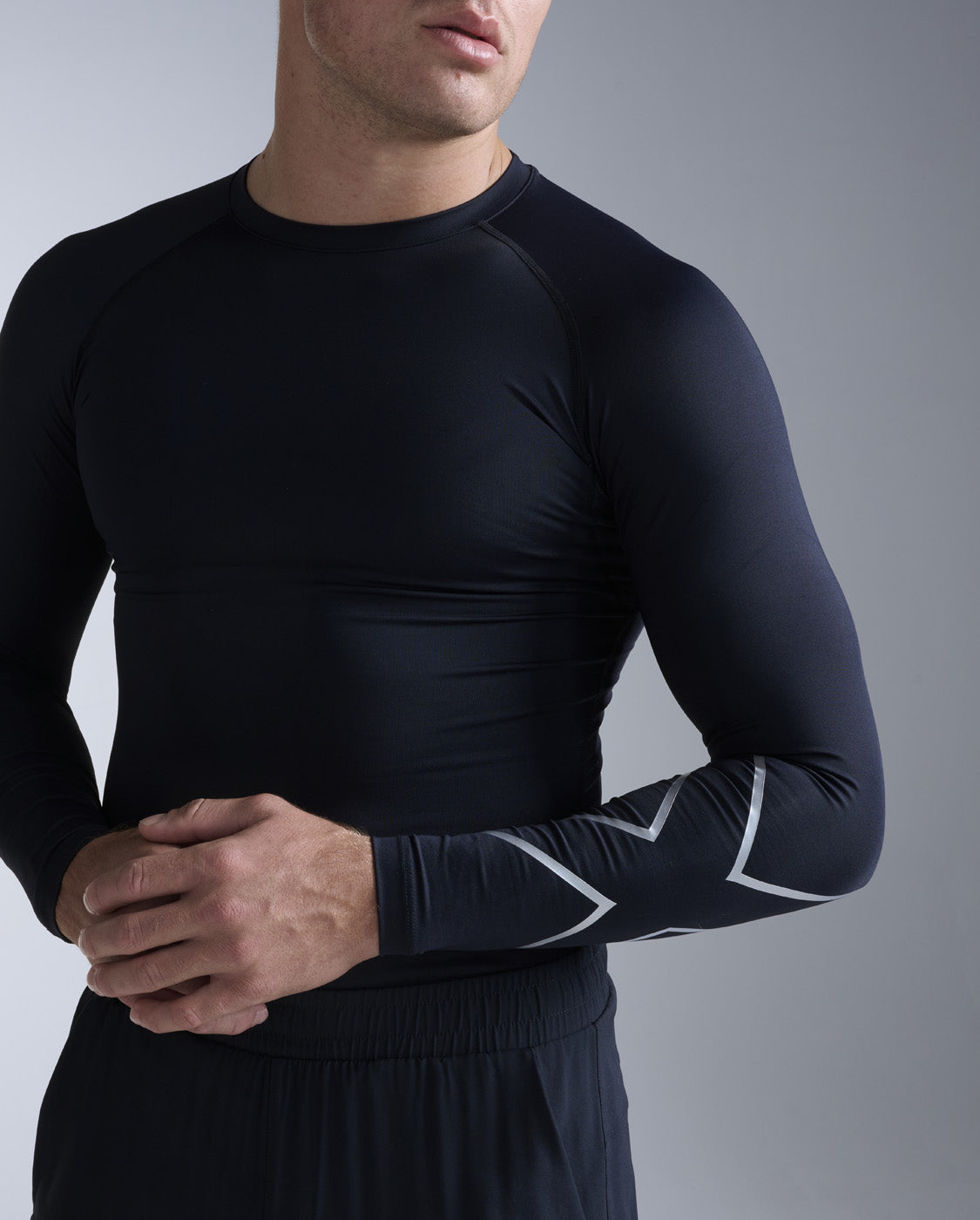 Core Compression Long Sleeve 男士 壓縮長袖上衣｜黑/銀