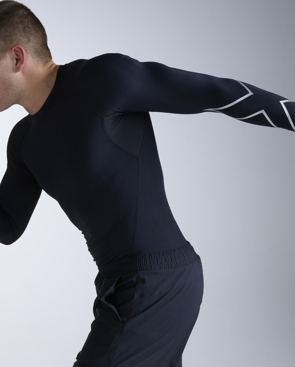 Core Compression Long Sleeve 男士 壓縮長袖上衣｜黑/銀