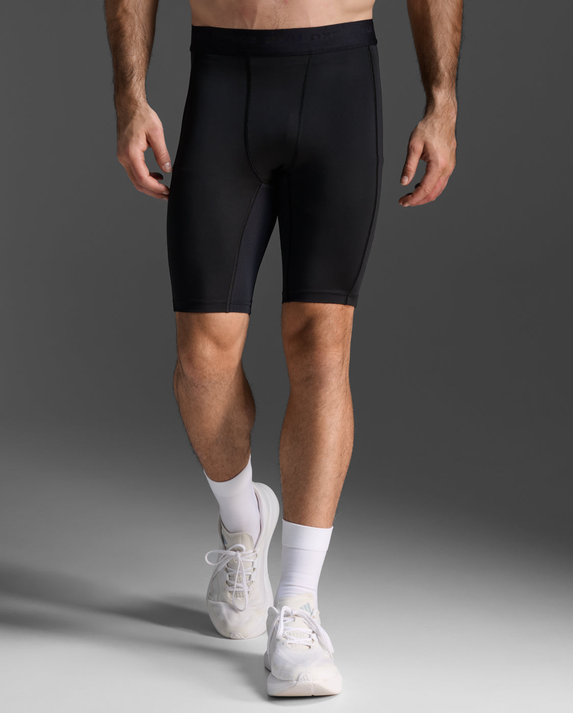 M Base Layer Compression Shorts 男士 基礎款內搭輕盈快乾壓縮短褲｜黑
