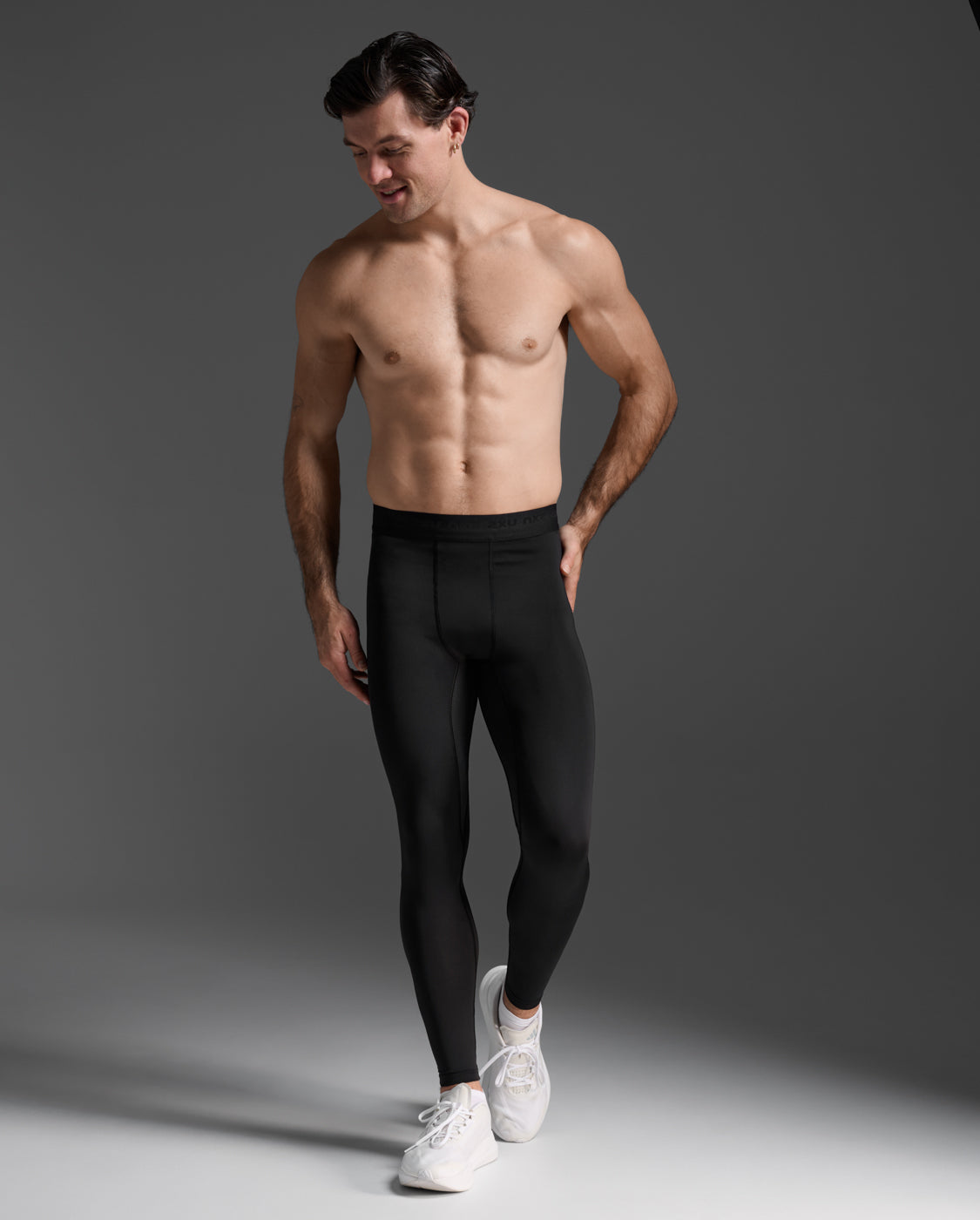 M Base Layer Compression Tights 男士 全長舒適涼感基礎款內搭壓縮褲｜黑