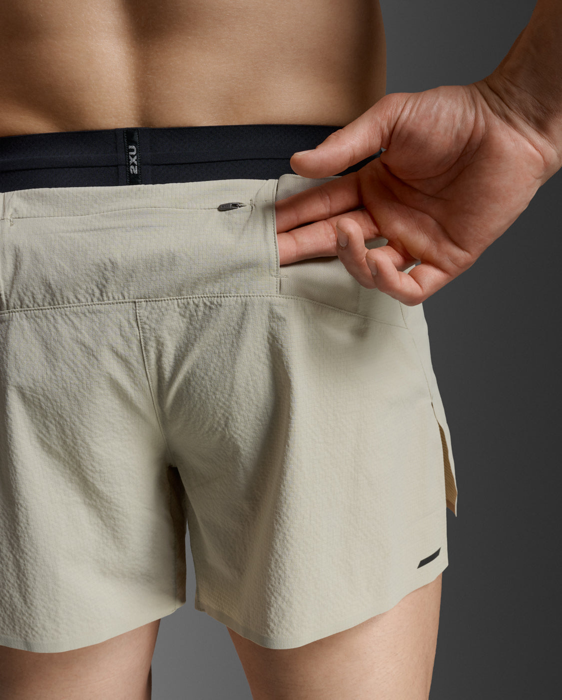Light Speed Stash 5 Inch Shorts 男士 5 吋運動短褲｜卡其