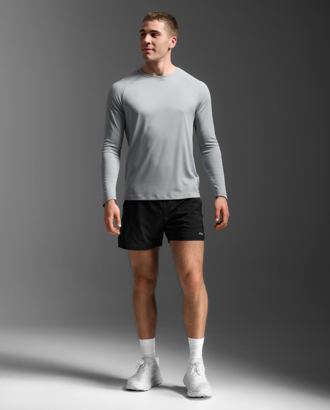 Aero Mesh Long Sleeve 男士 運動長袖上衣｜淺灰