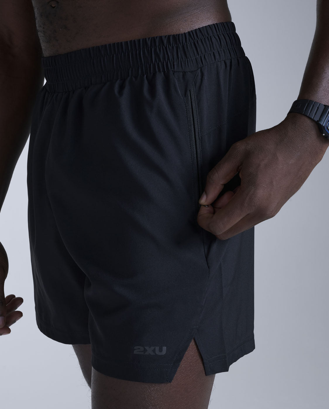 Motion 5 Inch Unlined Shorts 男士 5 吋無內襯運動短褲｜黑