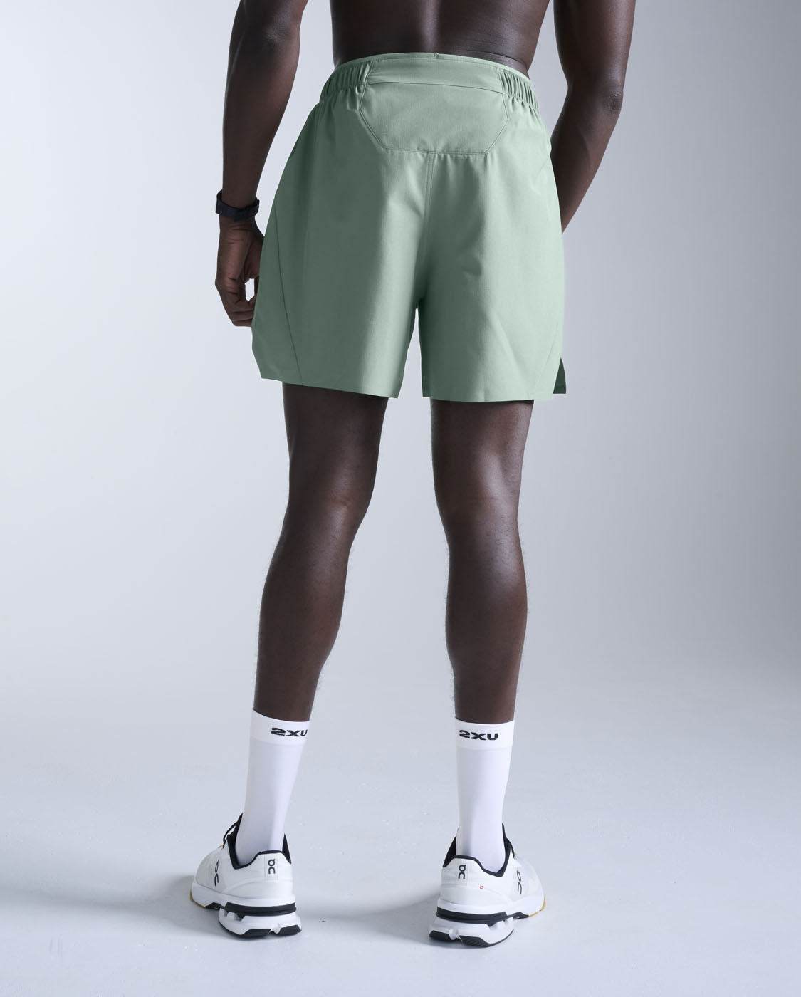 Motion 5 Inch Unlined Shorts 男士 5 吋無內襯運動短褲｜尤加利綠