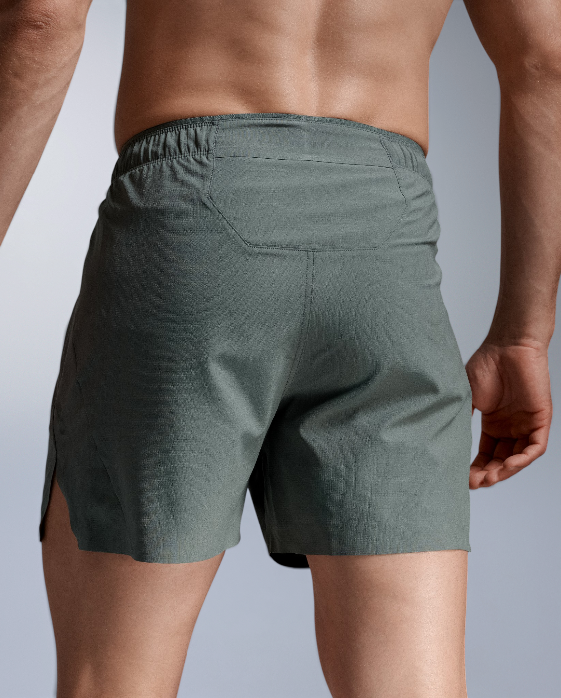 Motion 5 Inch Unlined Shorts 男士 5 吋無內襯運動短褲｜墨綠