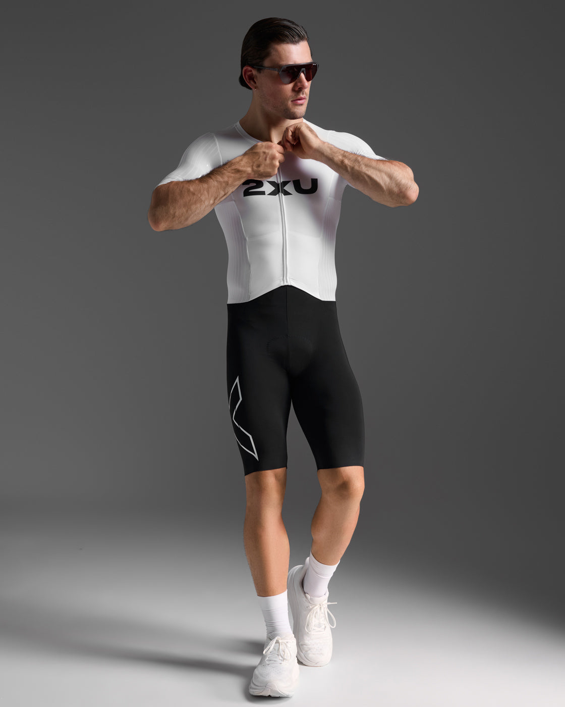 M Light Speed React Sleeved Trisuit 男士 輕盈奔馳進階選手實戰有袖連體三鐵衣｜白/黑