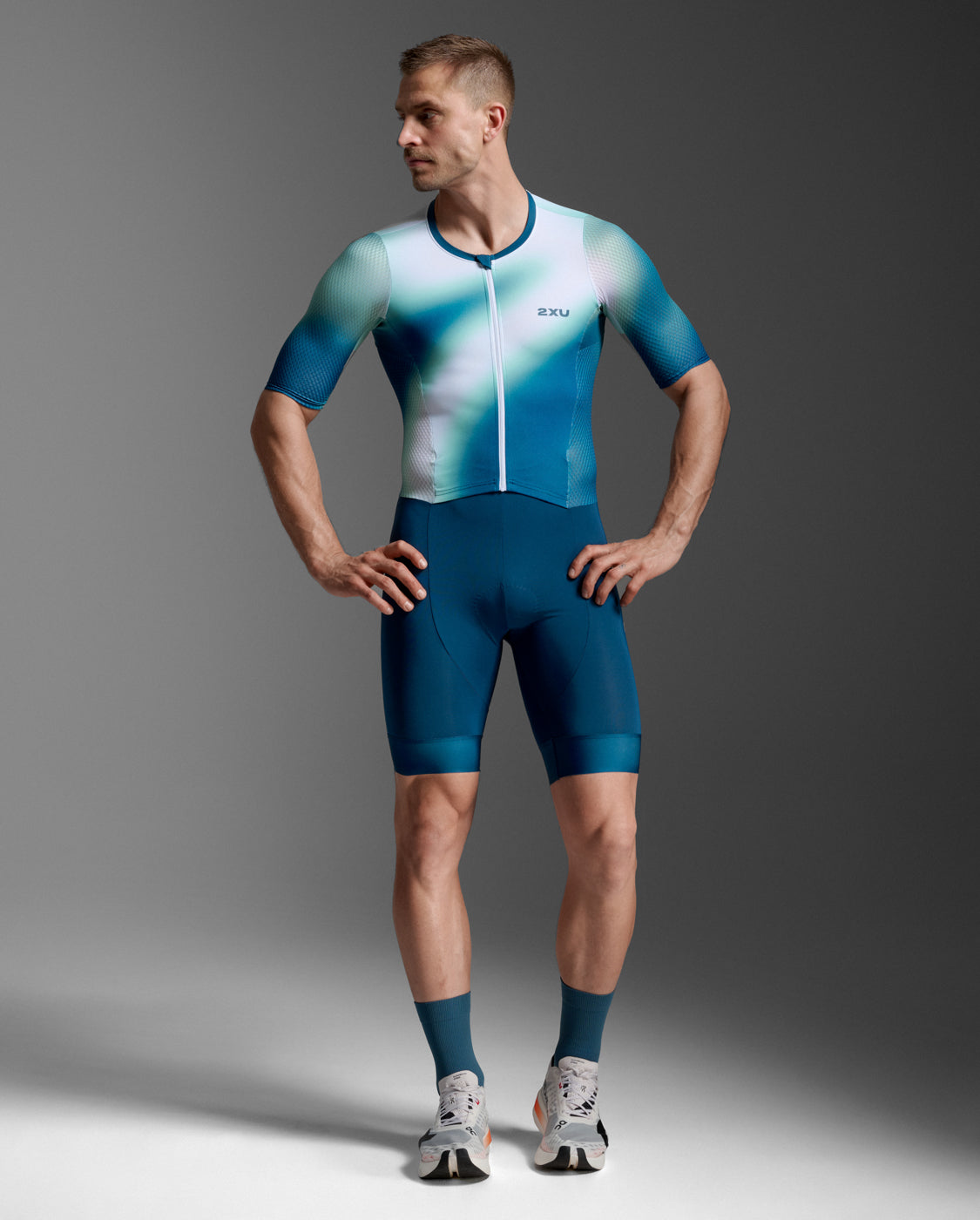 Aero Hex Sleeved Trisuit Men's Running Fluid Kinetic Athlete Combat Sleeved Triathlon Jacket | Midnight Blue