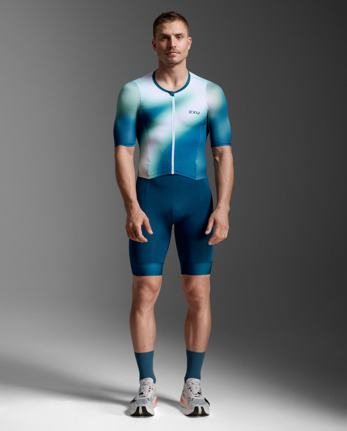 Aero Hex Sleeved Trisuit Men's Running Fluid Kinetic Athlete Combat Sleeved Triathlon Jacket | Midnight Blue