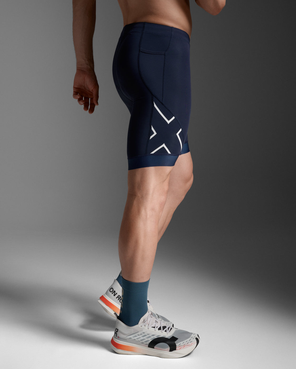 2XU Core Tri 8 Inch Shorts 男士 三鐵壓縮短褲 8 吋｜午夜藍