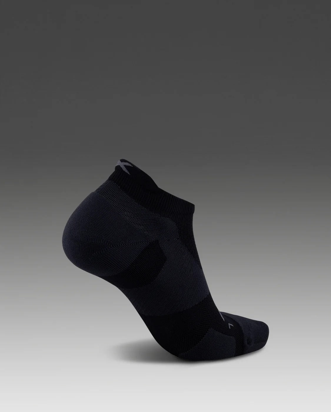 U Vectr Light Cushion No Show  Compression Socks 中性 透氣緩震足弓隱形運動壓縮襪｜黑