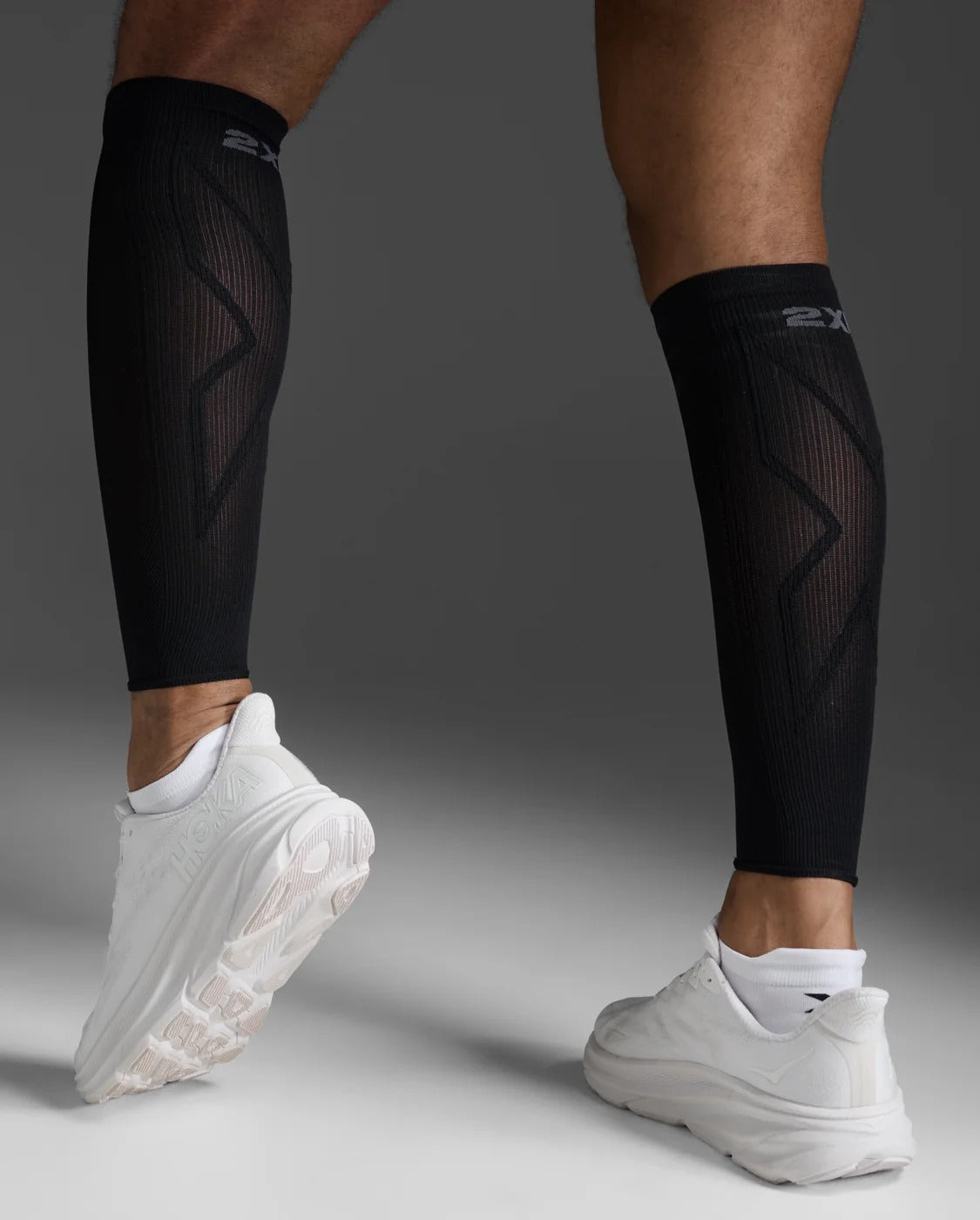 U X Compression Calf Sleeves 中性無縫高透氣壓縮小腿套(一雙)｜黑