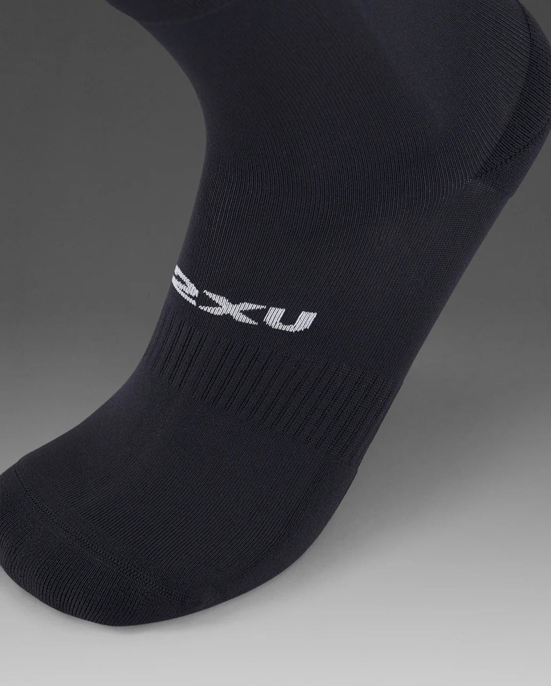 U Crew Socks 3 Pack 中性 緩衝防護吸濕快乾中筒襪3入組｜黑