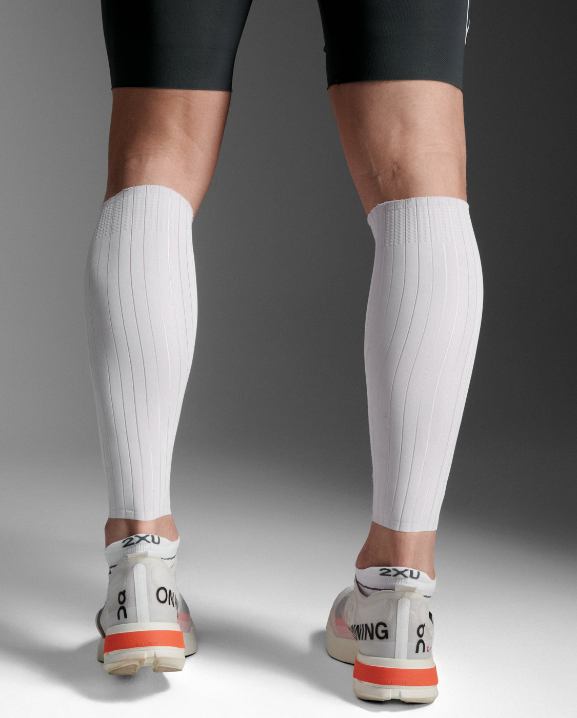 Light Speed Aero Calf Guards 中性 壓縮小腿套(一雙)｜白