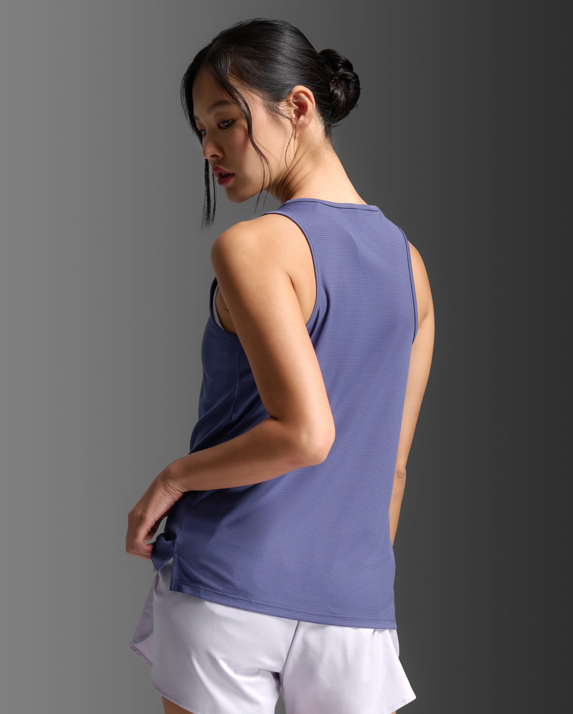 W Aero Singlet 女士 暢跑透氣排汗快乾UPF防曬無袖運動背心 | 紫