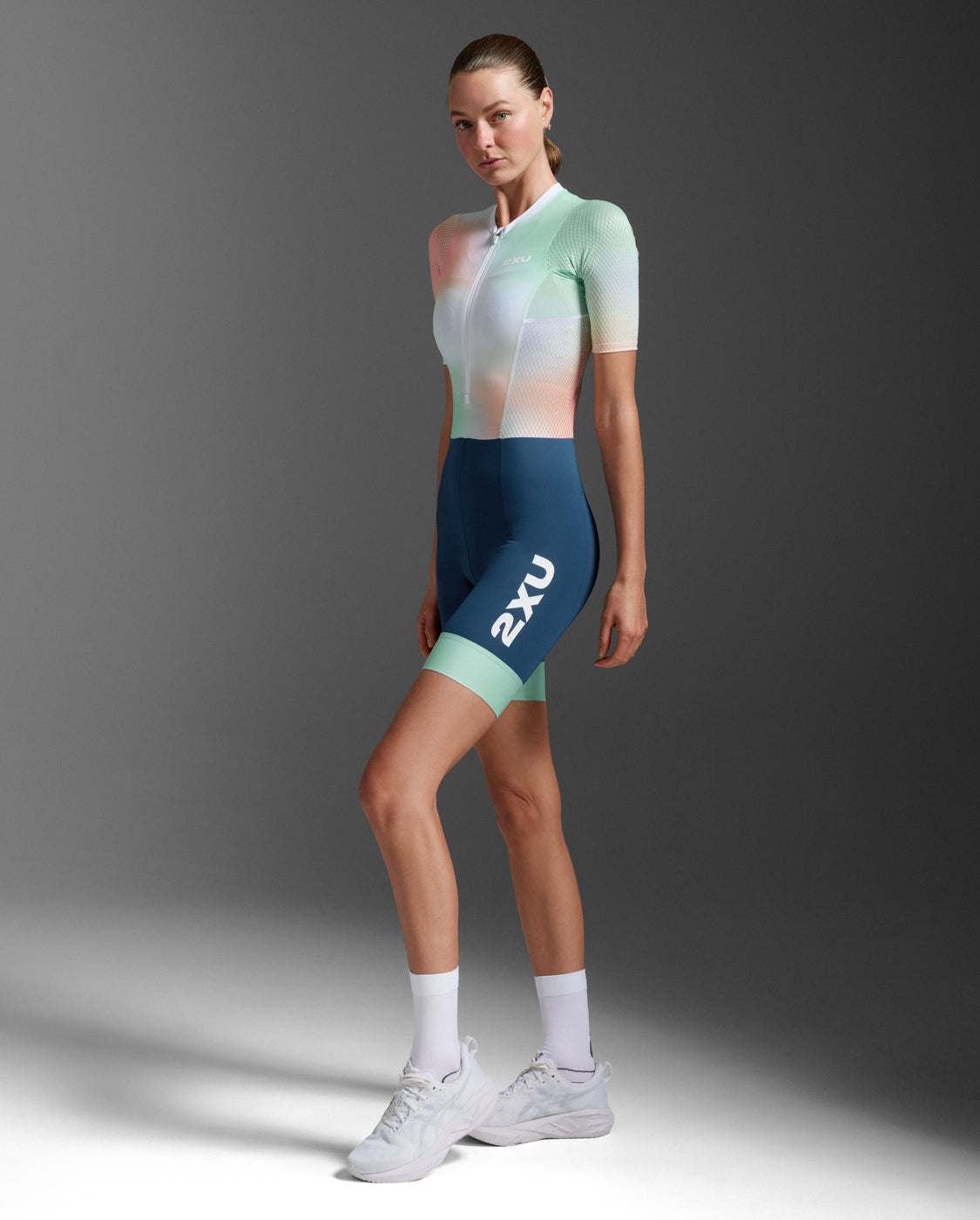 Aero Hex Sleeved Trisuit 女士 暢跑流體動能選手實戰有袖連體三鐵衣｜粉橘/綠